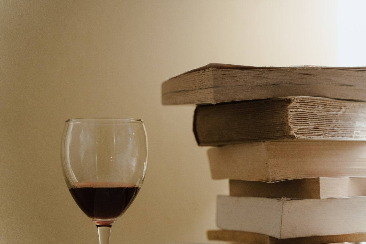 Woher kommt der Spruch: „Im Wein liegt die Wahrheit?“