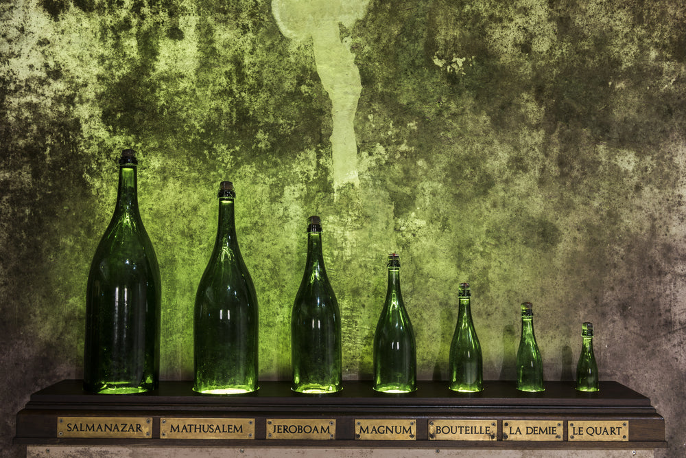 Wie viel Wein fasst die größte reguläre Weinflasche der Welt?